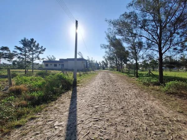 Terreno na Bellatorres próximo do mar e do lago
