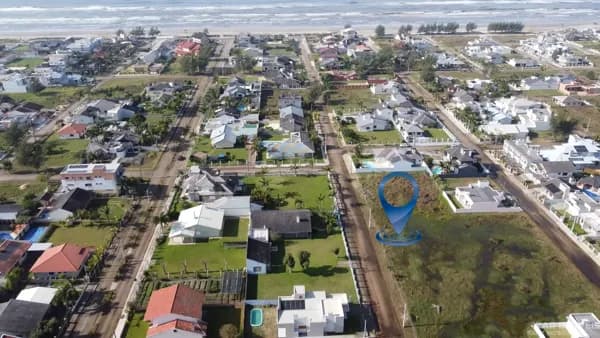 Terreno com 480m² na Bellatorres próximo do mar