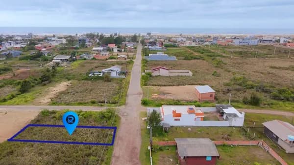 Terreno localizado no bairro Caravelle em Passo de Torres