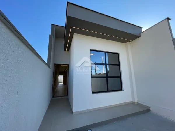 Casa Geminada com 01 suite + 01 quarto no Jaraguá 99