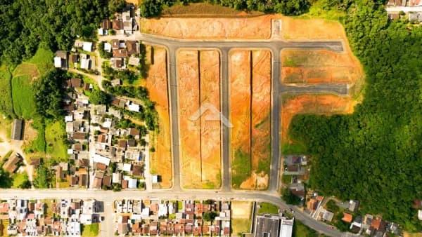 Terrenos à venda à partir de 310m²