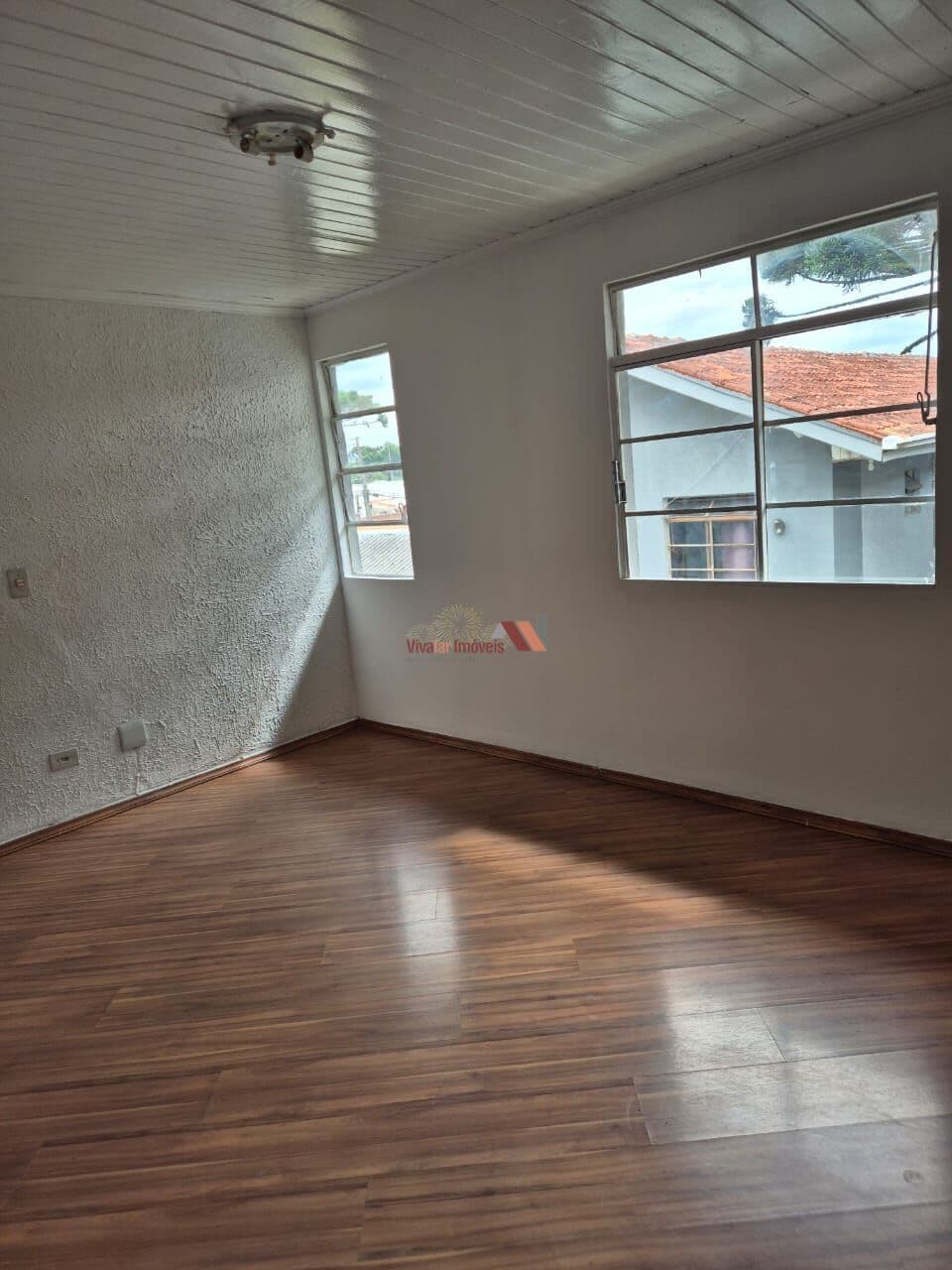 🏡 OPORTUNIDADE IMPERDÍVEL NA CIDADE INDUSTRIAL DE CURITIBA! 🏡