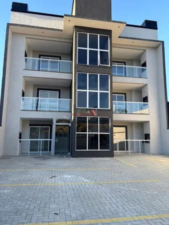 🏡 Oportunidade no Bairro Iguaçu – Amplo Apartamento com Sacada Gourmet!