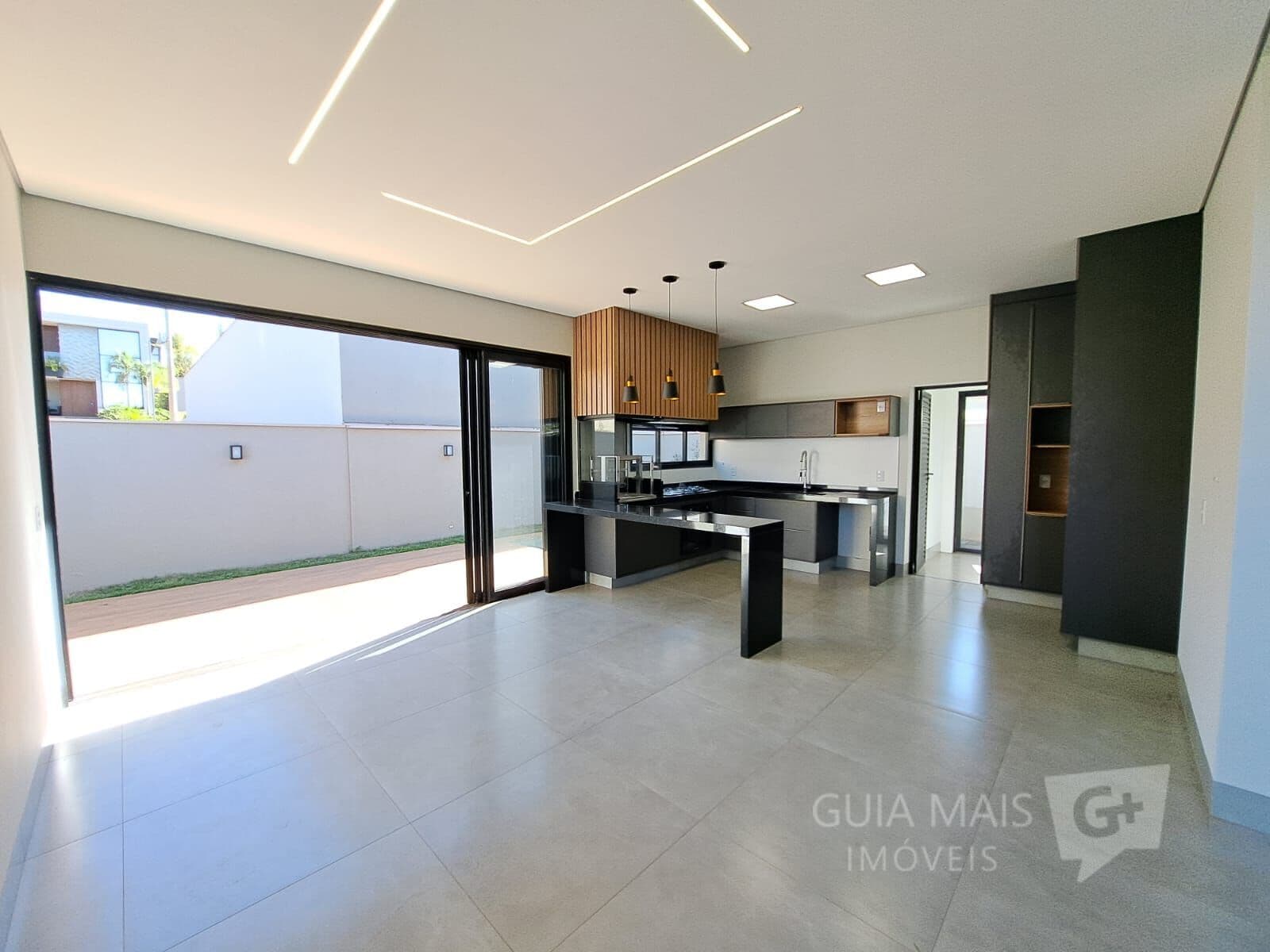Casa térrea no Condomínio Quinta dos Ventos
