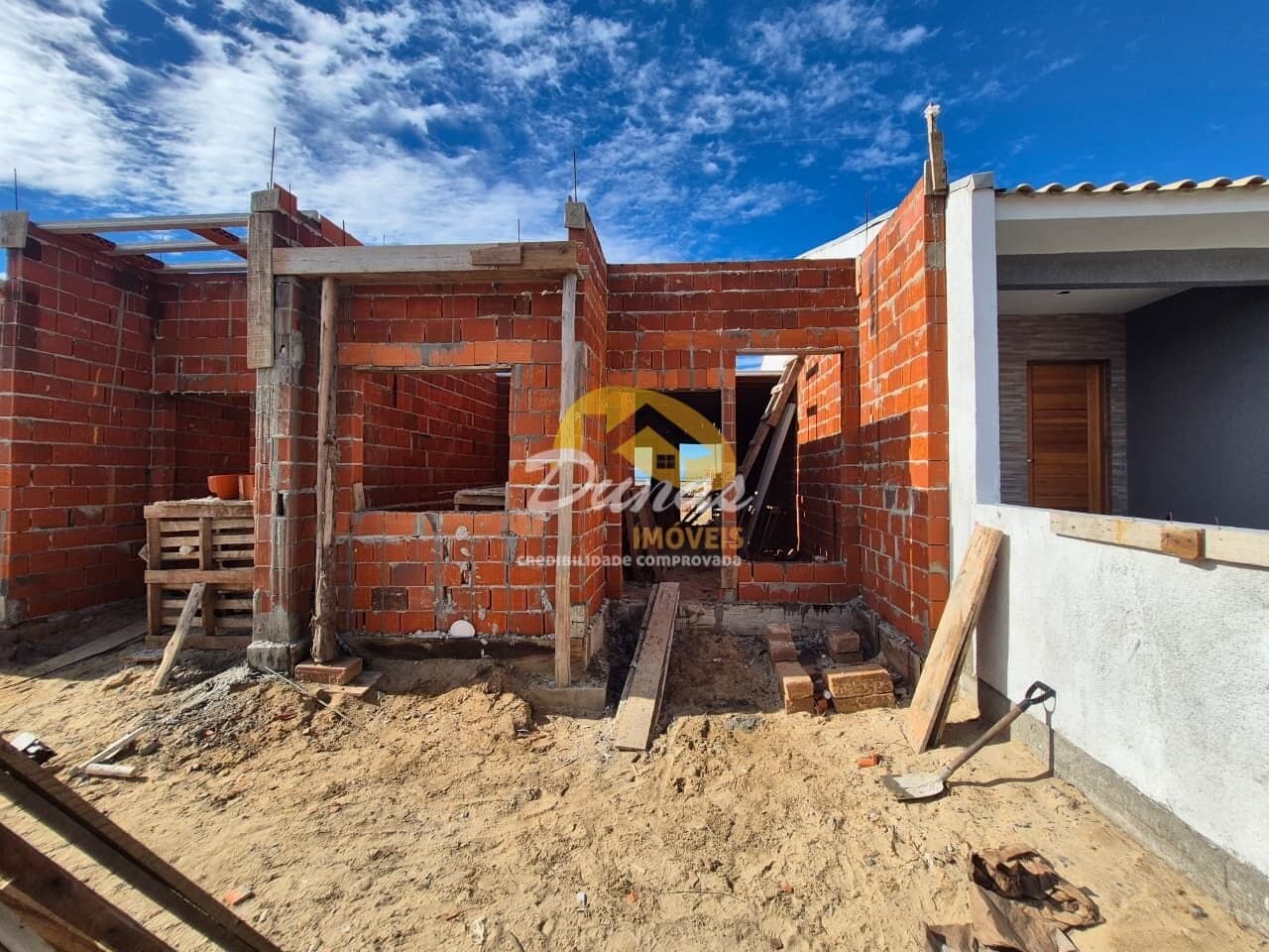Casa Geminada à venda no Balneário Tiarajú - Tramandaí/RS