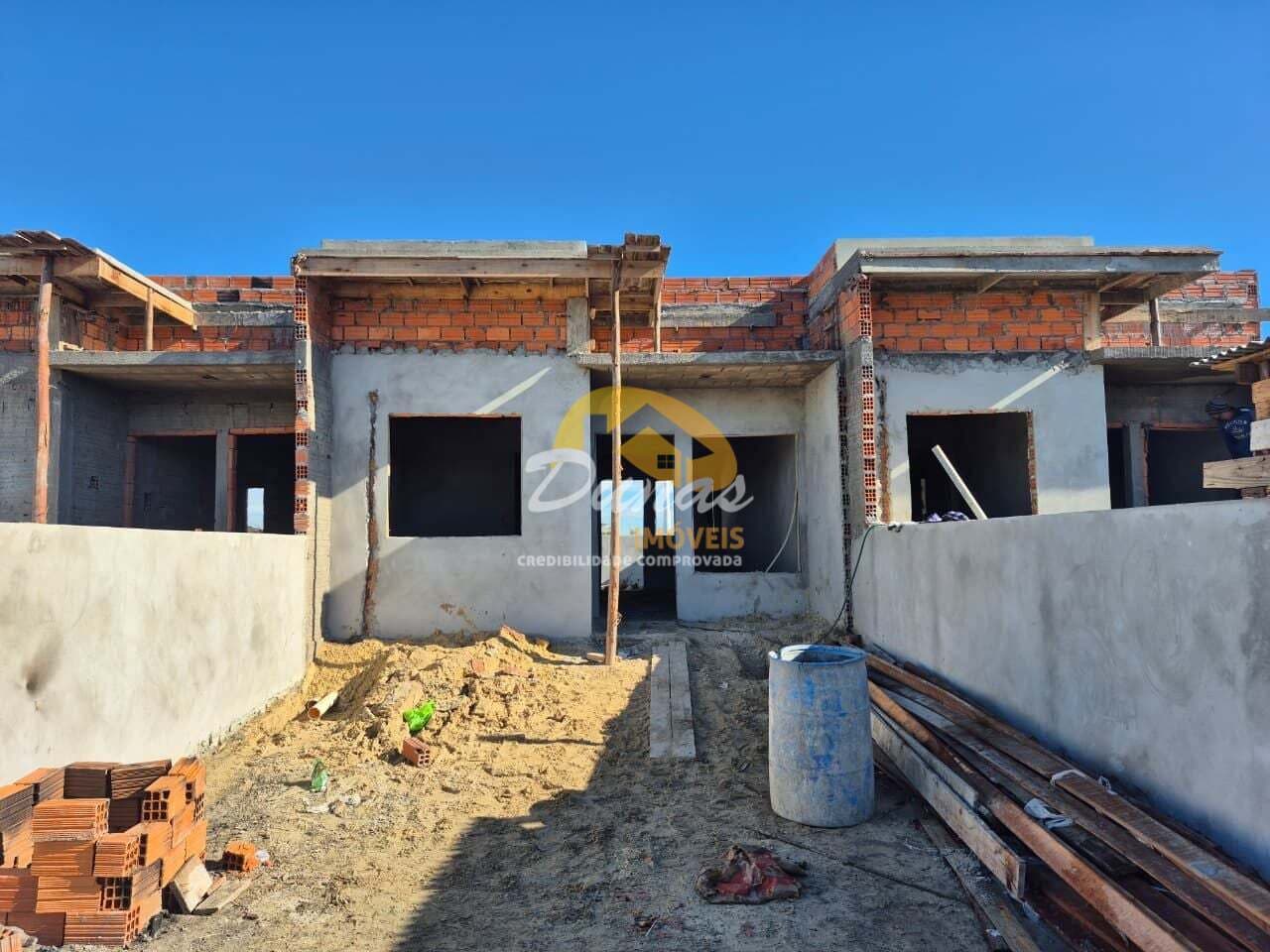 Casa Geminada à venda no Balneário Tiarajú - Tramandaí/RS