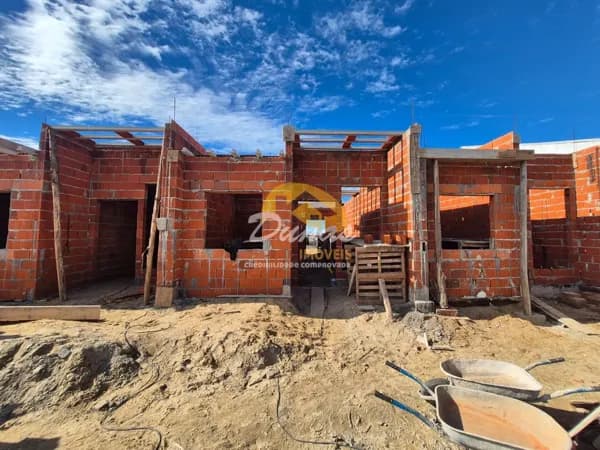 Casa Geminada à venda no Balneário Tiarajú - Tramandaí/RS