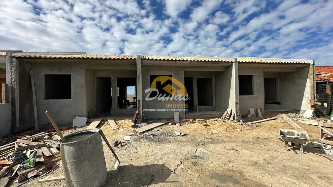 Casa Geminada à venda no Balneário Tiarajú - Tramandaí/RS