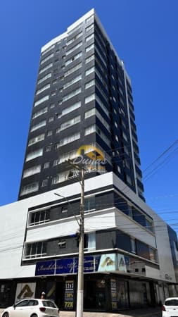 APARTAMENTO MOBILIADO NO CENTRO DE TRAMANDAÍ