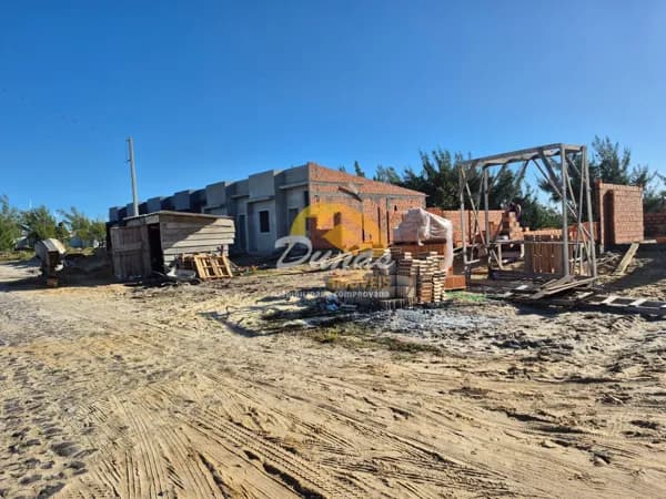 Casa Geminada à venda no Balneário Tiarajú - Tramandaí/RS