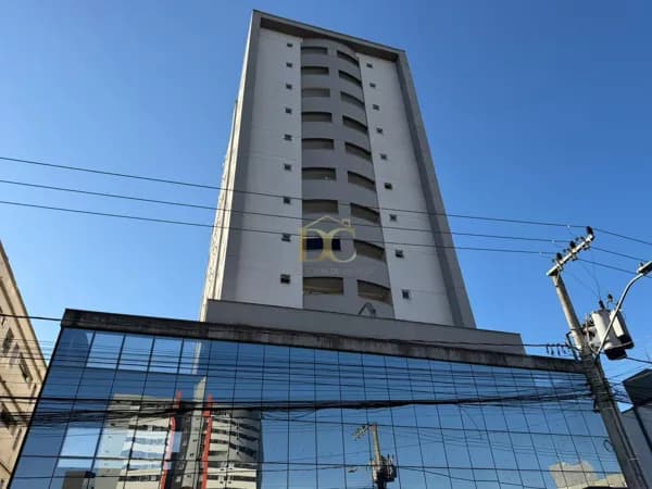 Apartamento com 3 dormitórios no Centro de Joinville