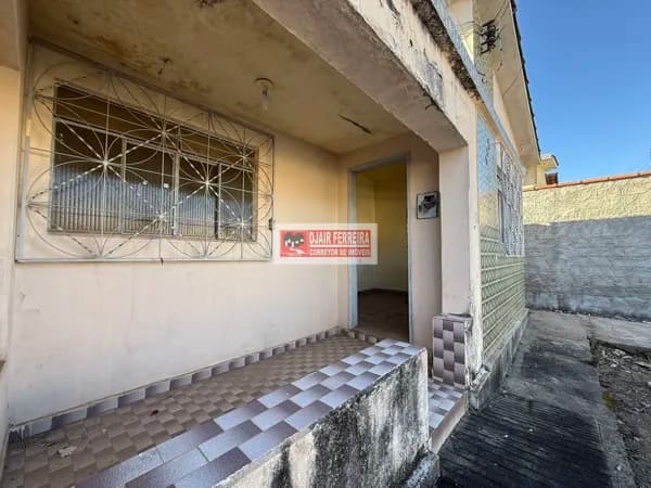Casa em lote 360m²