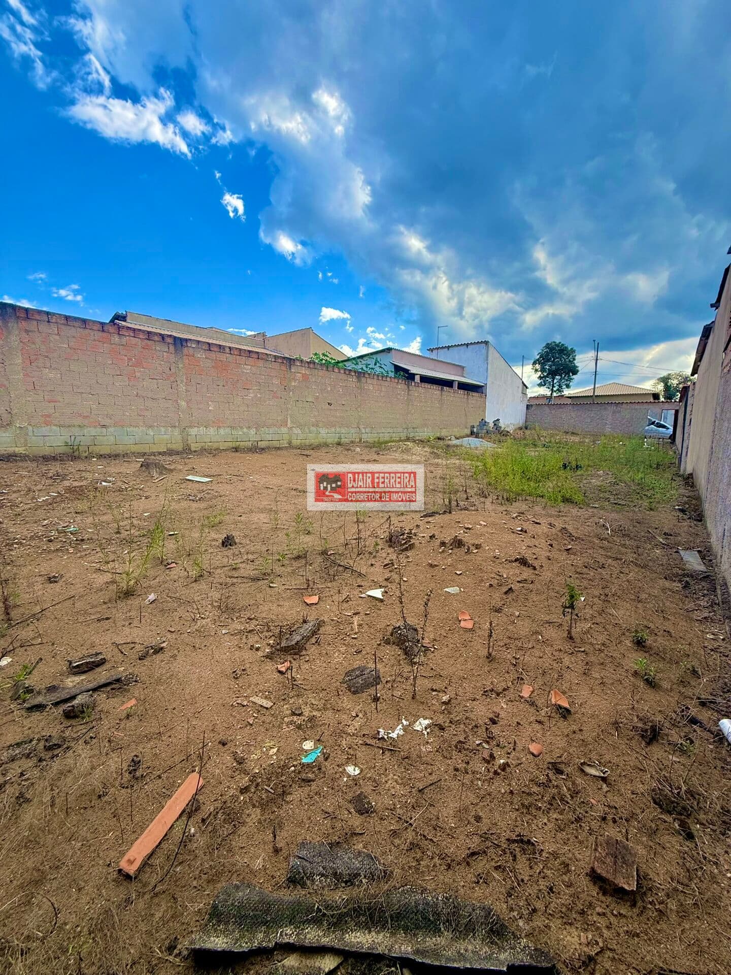 Lote 300m²