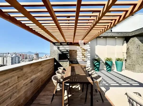 Apartamento à Venda no Kobrasol, São José (SC) — Sofisticação, Conforto e Lazer