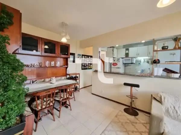 partamento com 2 dormitórios à venda no bairro Serraria – São José, SC