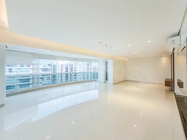 Apartamento de Alto Padrão com 183 m², 3 Suítes e Varanda Gourmet ao Lado do Shopping Anália Franco