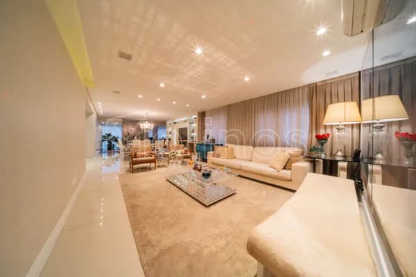 Apartamento Alto Padrão em Tatuapé, São Paulo/SP