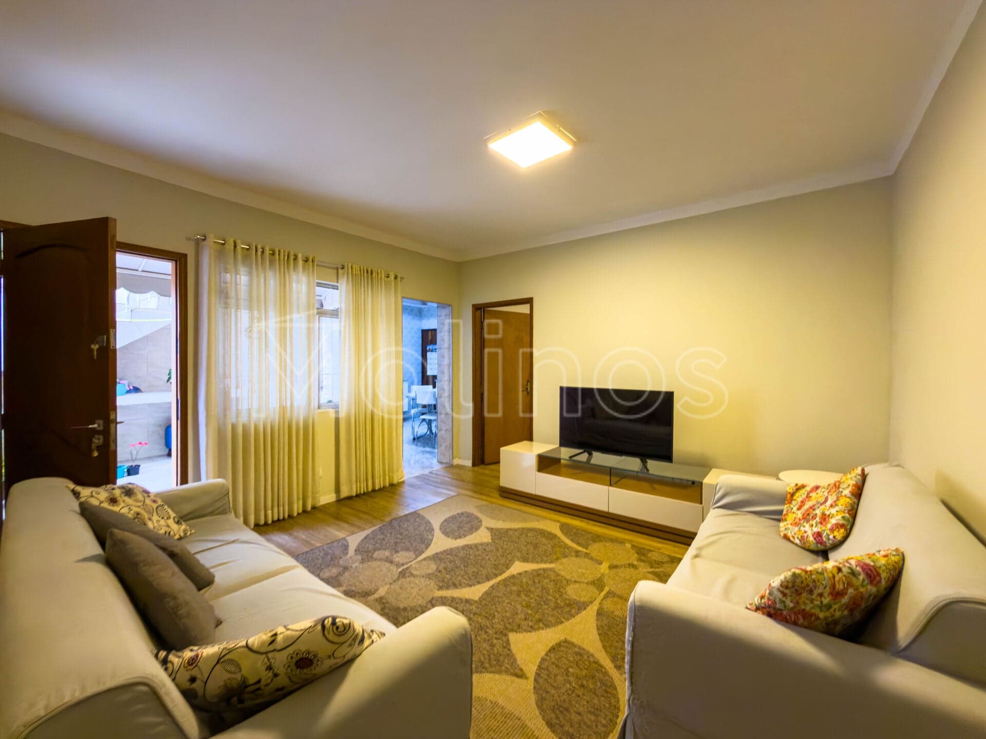 CASA TÉRREA COM AMPLO SALÃO MULTIUSO NA VILA SANTA CLARA | 200m² | MORADIA E NEGÓCIO NO MESMO ENDEREÇO