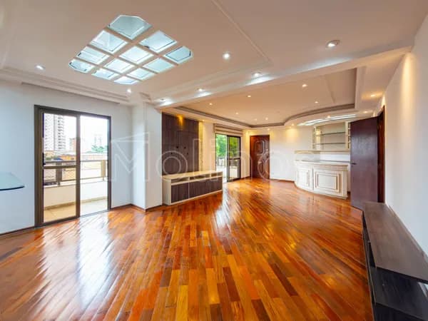 Apartamento no Tatuapé - 135 m² com 3 Vagas de Garagem