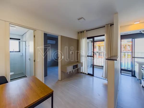 Studio Mobiliado de 34 m² com Varanda – Ao lado do Parque CERET - 1 vaga
