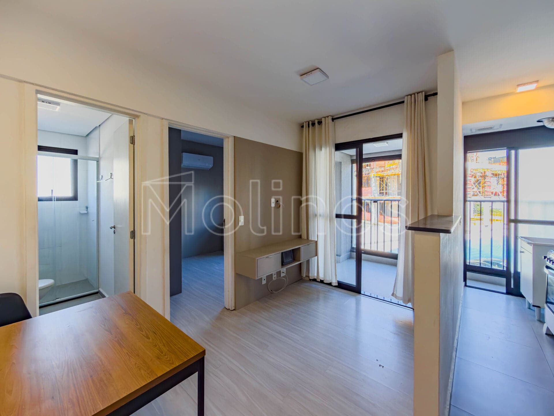 Studio Mobiliado de 34 m² com Varanda – Ao lado do Parque CERET - 1 vaga
