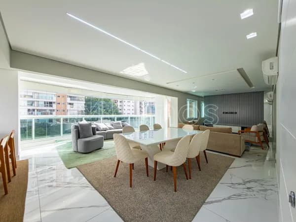 Apartamento Alto Padrão Mobiliado com 190m², 3 Suítes, Varanda Gourmet e Localização Privilegiada no Anália Franco