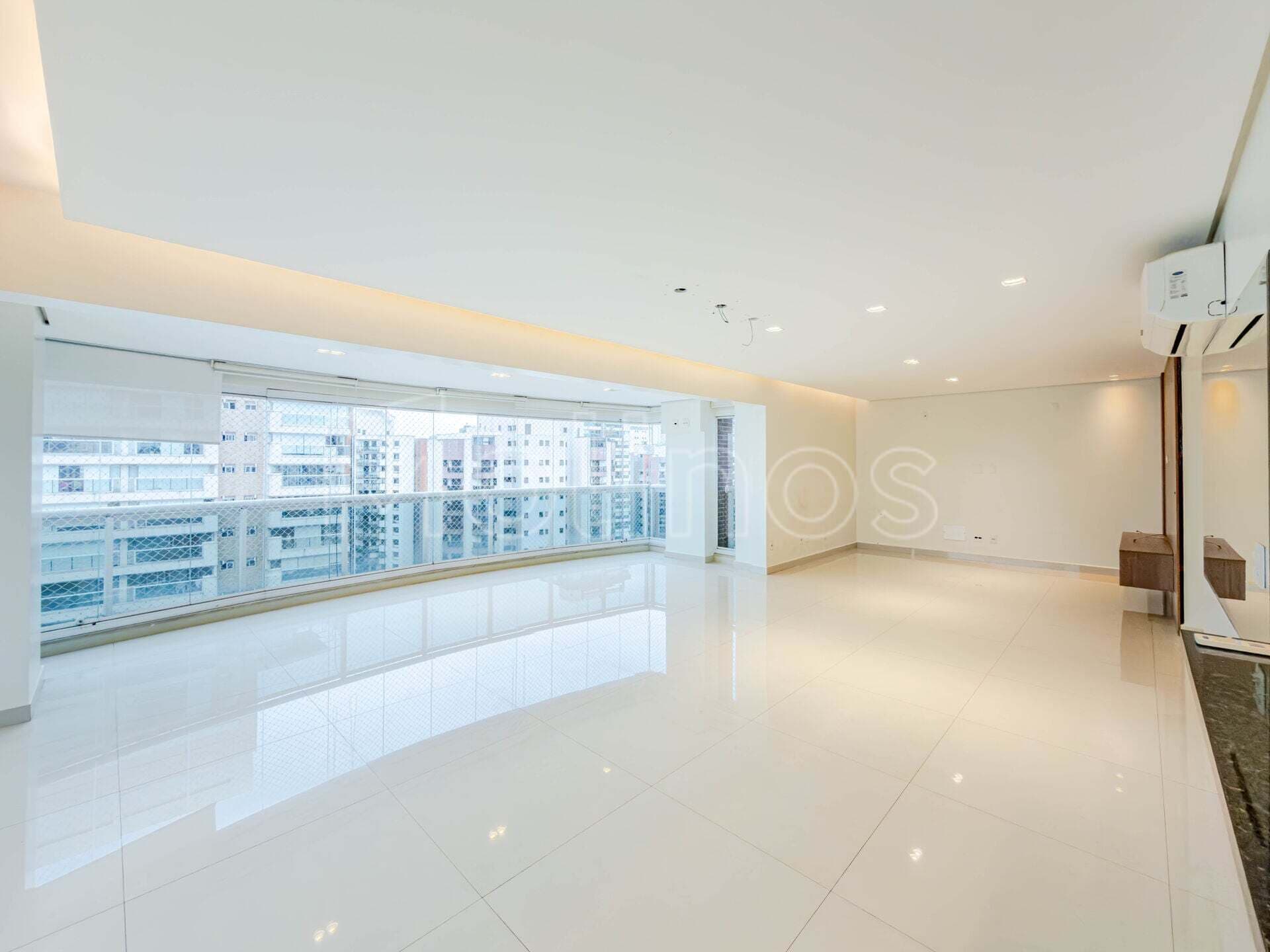 Apartamento de Alto Padrão com 183 m², 3 Suítes e Varanda Gourmet ao Lado do Shopping Anália Franco