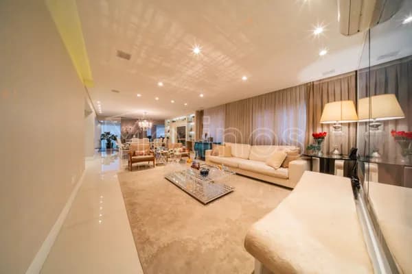 Apartamento Alto Padrão em Tatuapé, São Paulo/SP