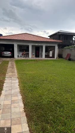 Casa Ampla com 5 Quartos – Balneário Rincão (Zona Velha)
