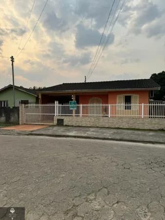 Casa em Criciúma - Santa Luzia