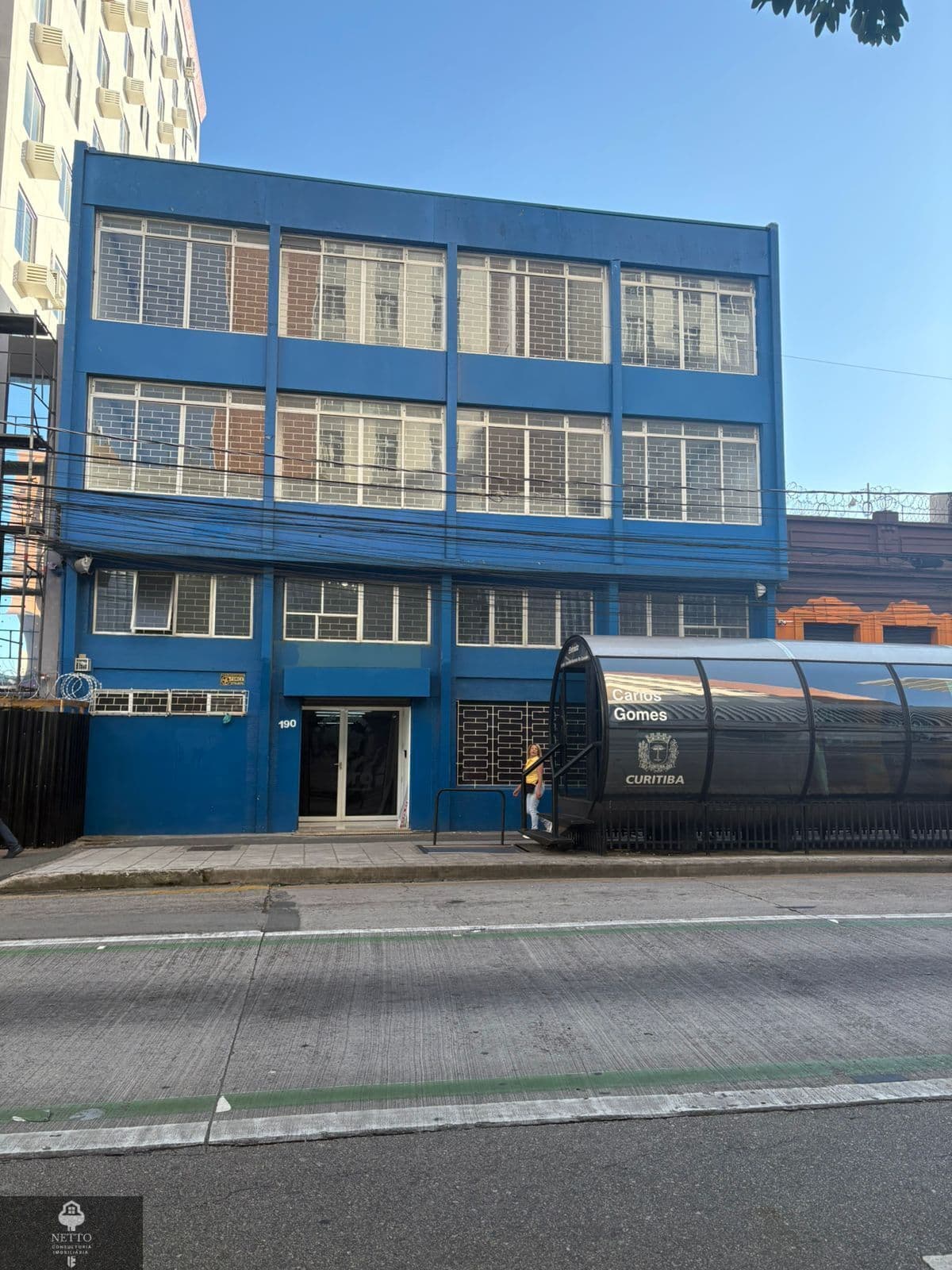 OPORTUNIDADE PARA INVESTIDORES ! Prédio à venda no bairro Centro - Curitiba/PR