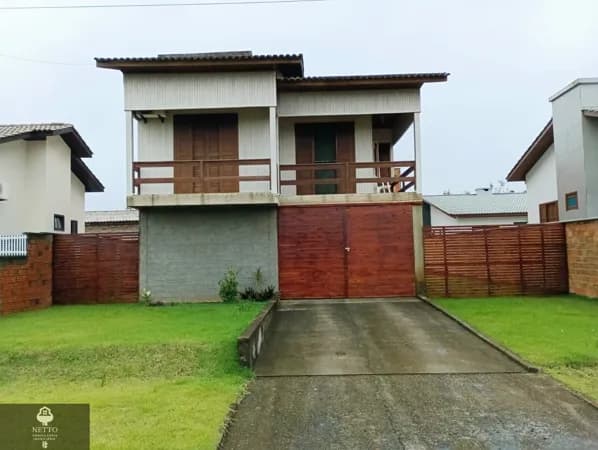 Casa em Forquilhinha - Santa Ana