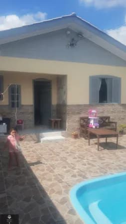 casa no bairro Santa Luzia com Piscina