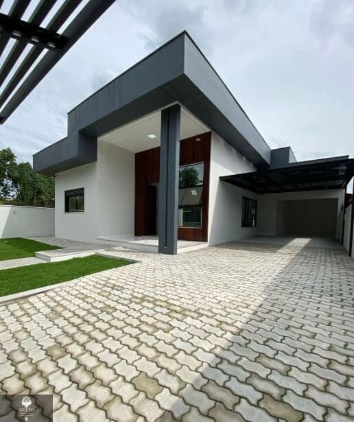 Casa alto padrão a venda no bairro Santa Barbara em Criciúma/SC
