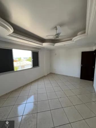 apartamento próximo ao centro de Criciúma sem taxa de condomínio e apenas 3 apartamentos no prédio