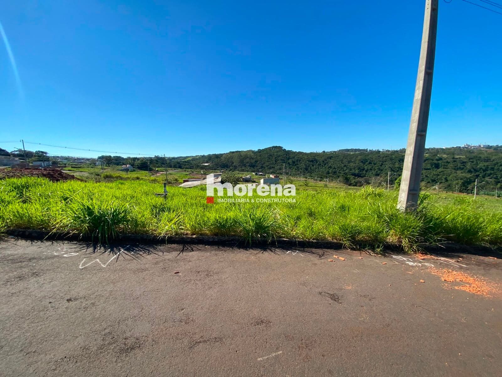 Lote/Terreno em Umuarama - Parque Residencial Itália III