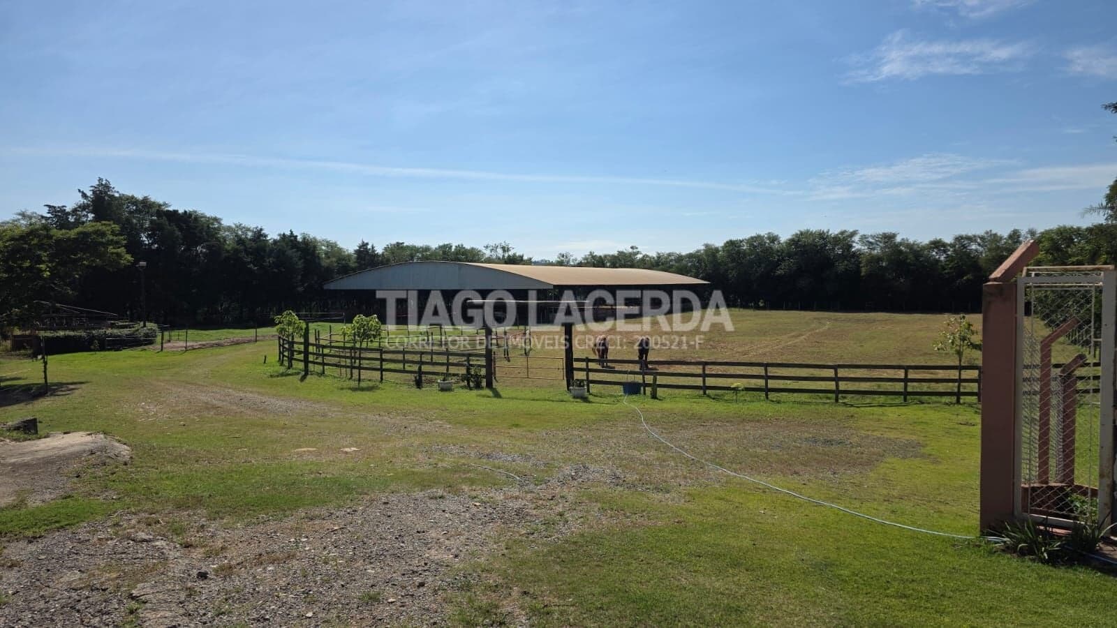 Haras à Venda em Porangaba-SP*