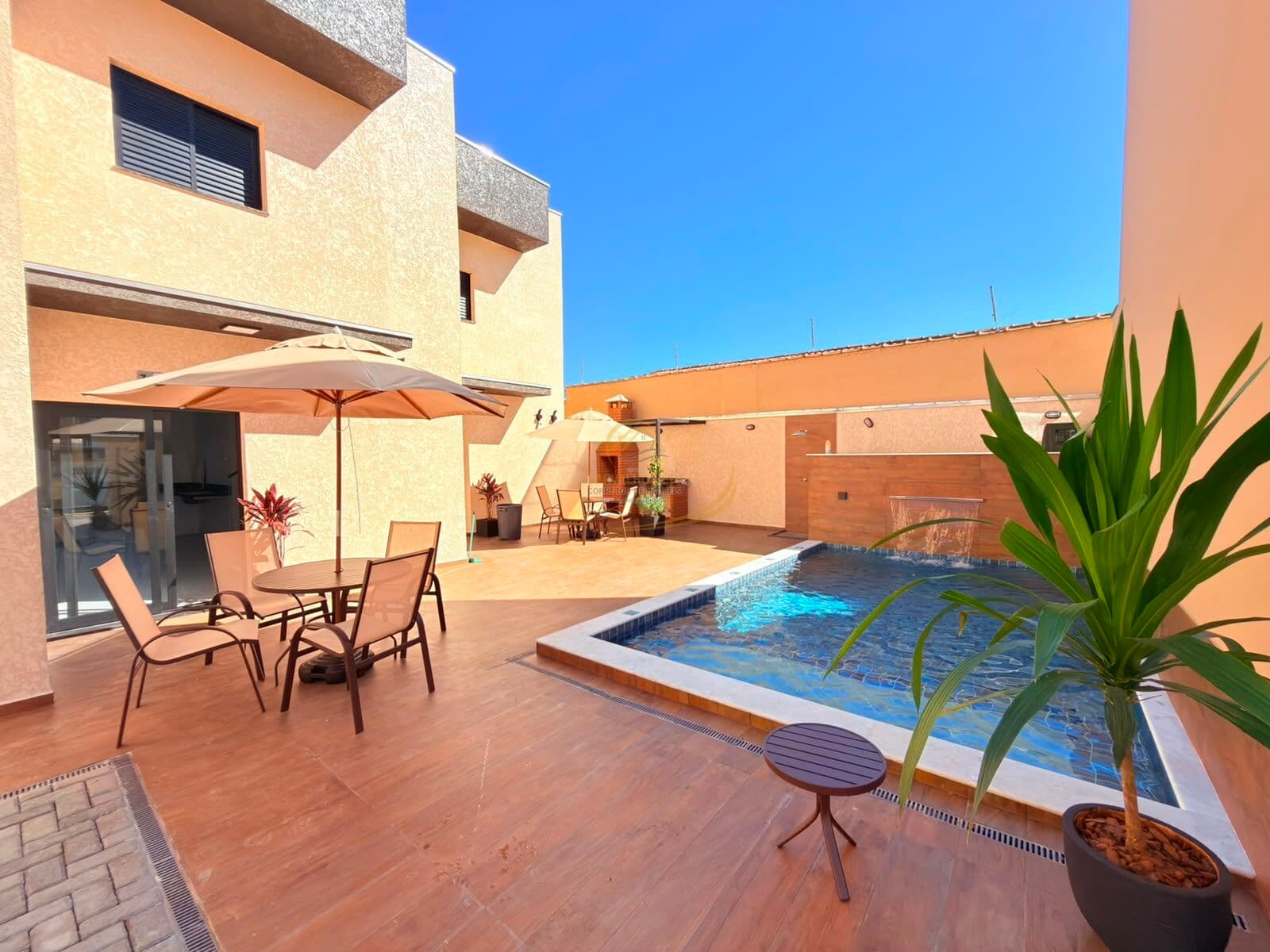 OPORTUNIDADE INOVADORA A APENAS 30M DO MAR NA CIDADE DE ITANHAÉM!!