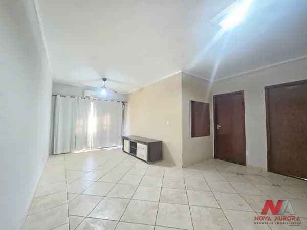 Apartamento 02 dormitórios com suíte para alugar próximo ao Plaza Shopping - São