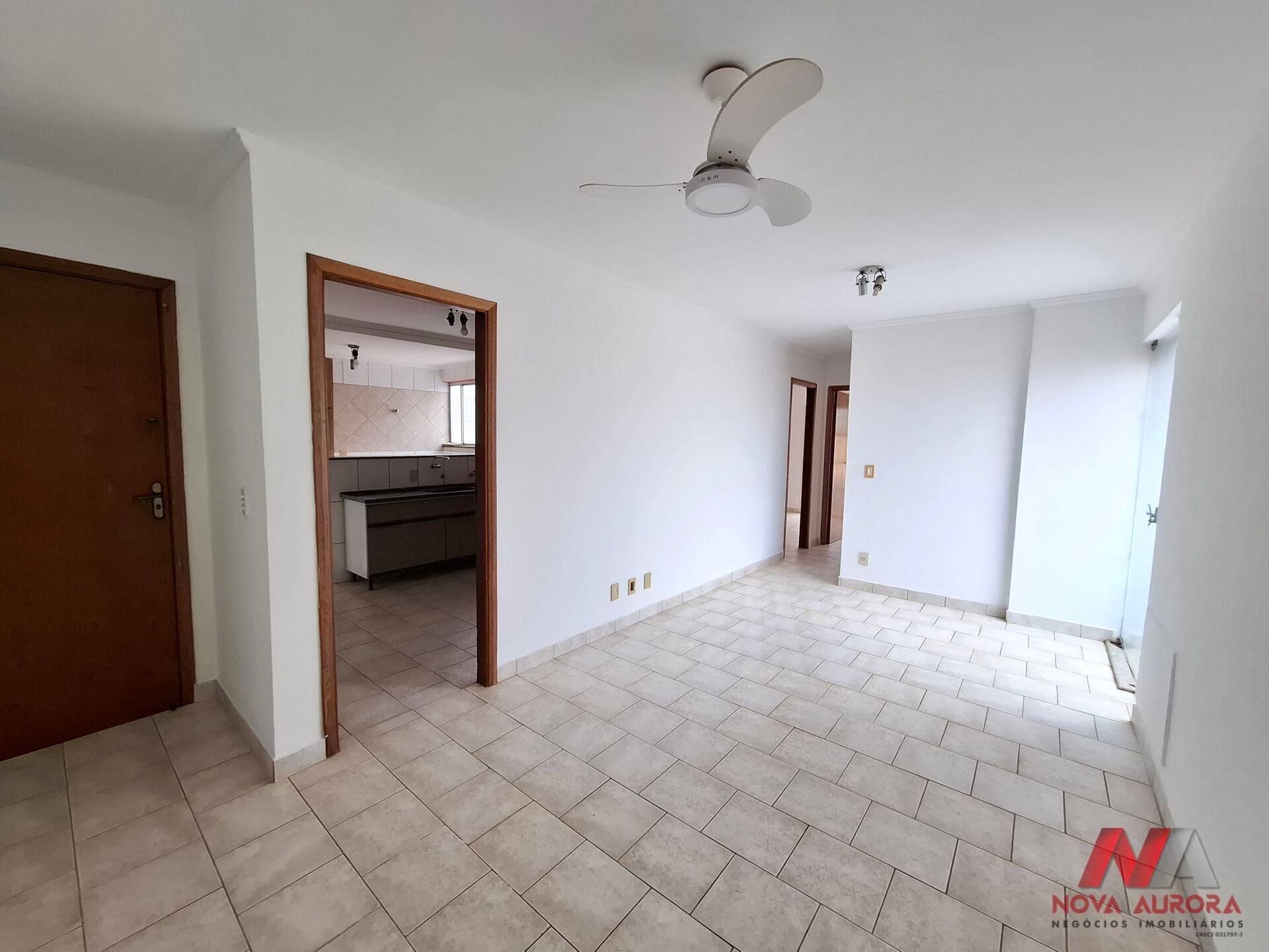 Apartamento 02 dormitórios com suíte para locação no bairro Vila Ideal - São José do Rio Preto/SP
