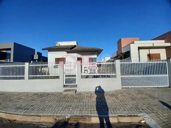Casa com 2 dormitórios à venda, 146 m² por R$ 420.000,00 - Caverazinho - Araranguá/SC