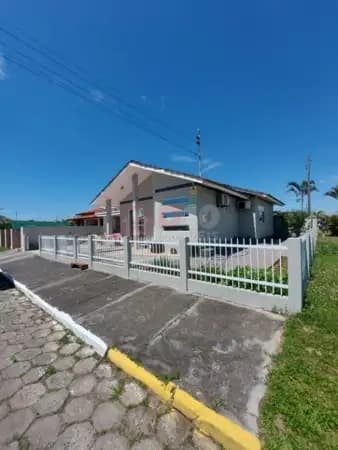 Casa à venda, 110 m² por R$ 380.000,00 - Centro - Balneário Arroio do Silva/SC