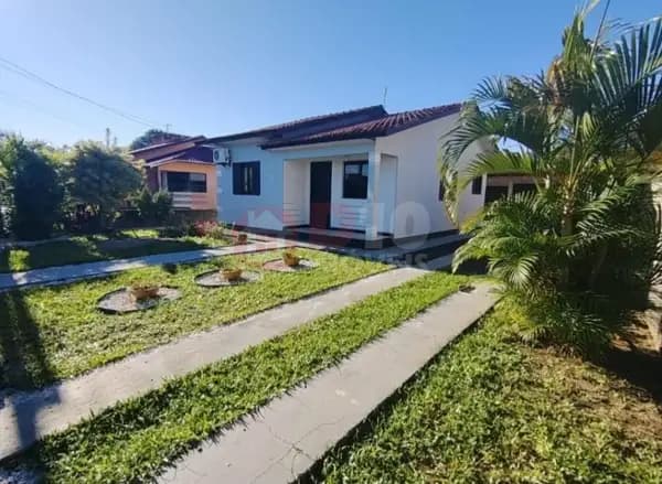 Casa com 3 dormitórios à venda, 69 m² por R$ 330.000,00 - Polícia Rodoviária - Araranguá/SC