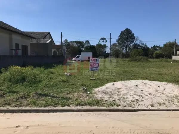 Excelente terreno com duas frentes próximo a unimed