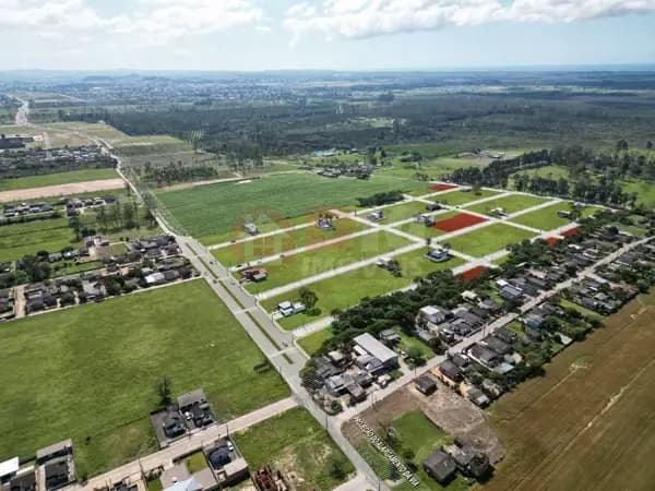 Terreno à venda, 300 m² por R$ 99.000 - Policia Rodoviária - Araranguá/SC