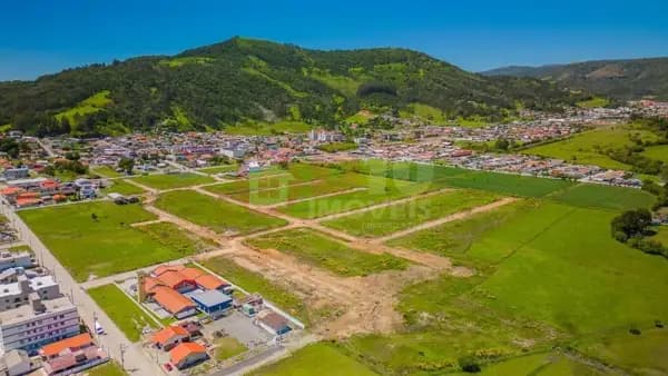 Terreno com PARCELAMENTO DIRETO à venda, 367 m² por R$ 280.000 - Traçado - Urubici/SC