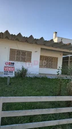 Casa à venda por R$ 400.000,00 - Centro - Balneário Arroio do Silva/SC