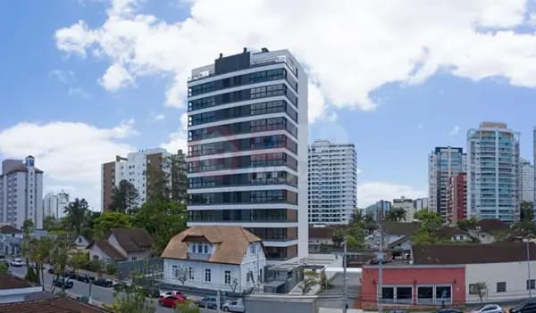 Apartamento com 3 dormitórios à venda por R$ 731.362,56 - Centro - Joinville/SC