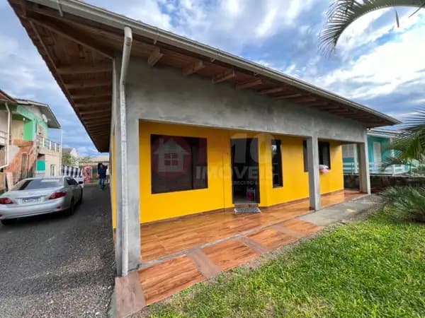 Casa com 4 dormitórios à venda, 120 m² por R$ 360.000,00 - Zona Nova Norte - Balneário Arroio do Silva/SC