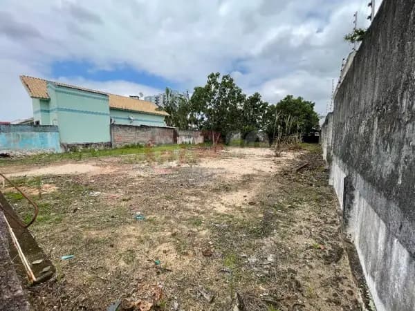 Terreno à venda, 697 m² por R$ 600.000,00 - Cidade Alta - Araranguá/SC
